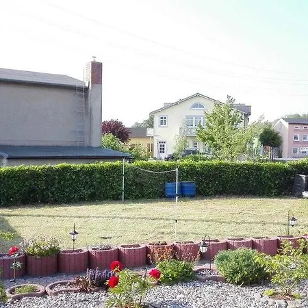 Ferienbungalow Schwanck In Dom wakacyjny Sagard