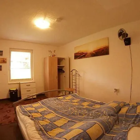 Ferienbungalow Schwanck In Dom wakacyjny Sagard